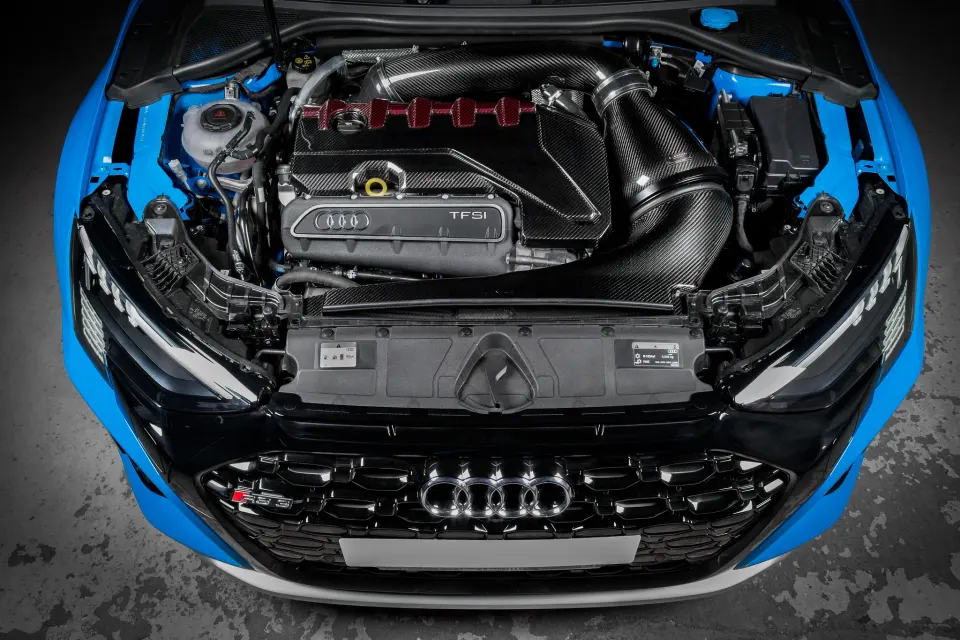 Audi 8Y RS3 karbon szívórendszer, 3. kép