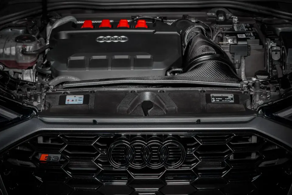 Audi S3 8Y karbon szívórendszer: Termékrészletek