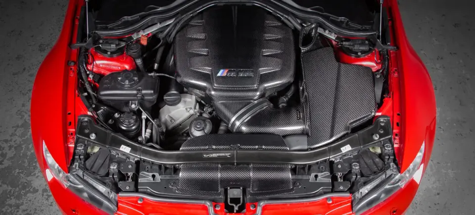BMW E9X M3 karbon szívócsonk, 15. kép