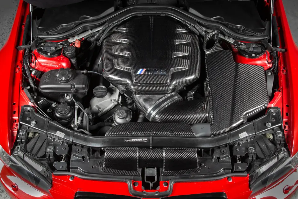 BMW E9X M3 szívórendszer, 8. kép