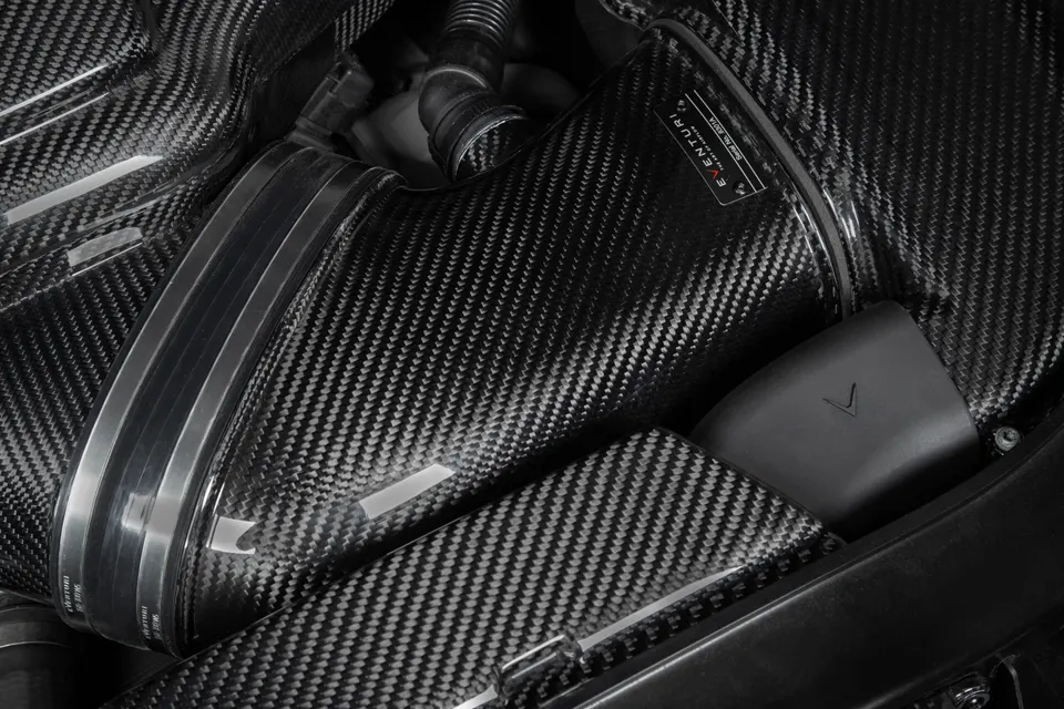 BMW E9X M3 karbon légcsatornák, 9. kép