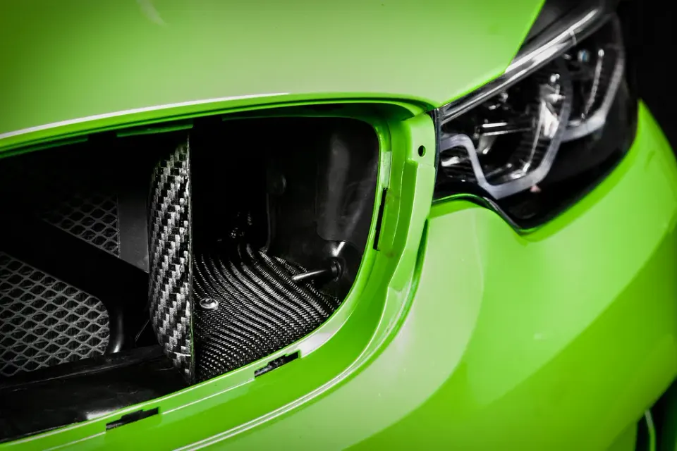 BMW F8X M3/M4 V2 karbon szívórendszer: Termékrészletek