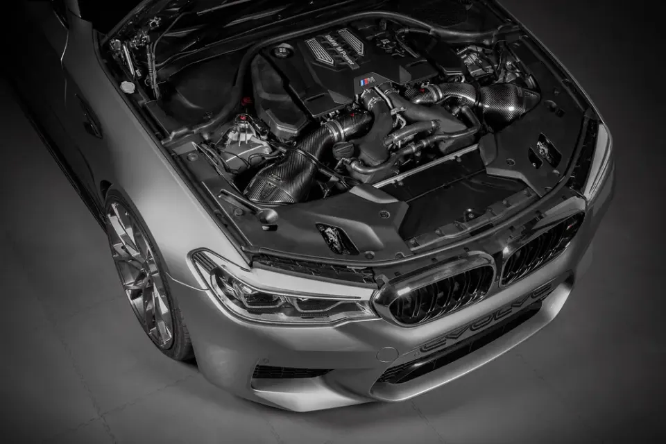 BMW F90 M5 karbon turbó szívócsövek: Termékrészletek