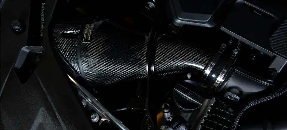 BMW F92 M8 karbon szívórendszer, 33. kép