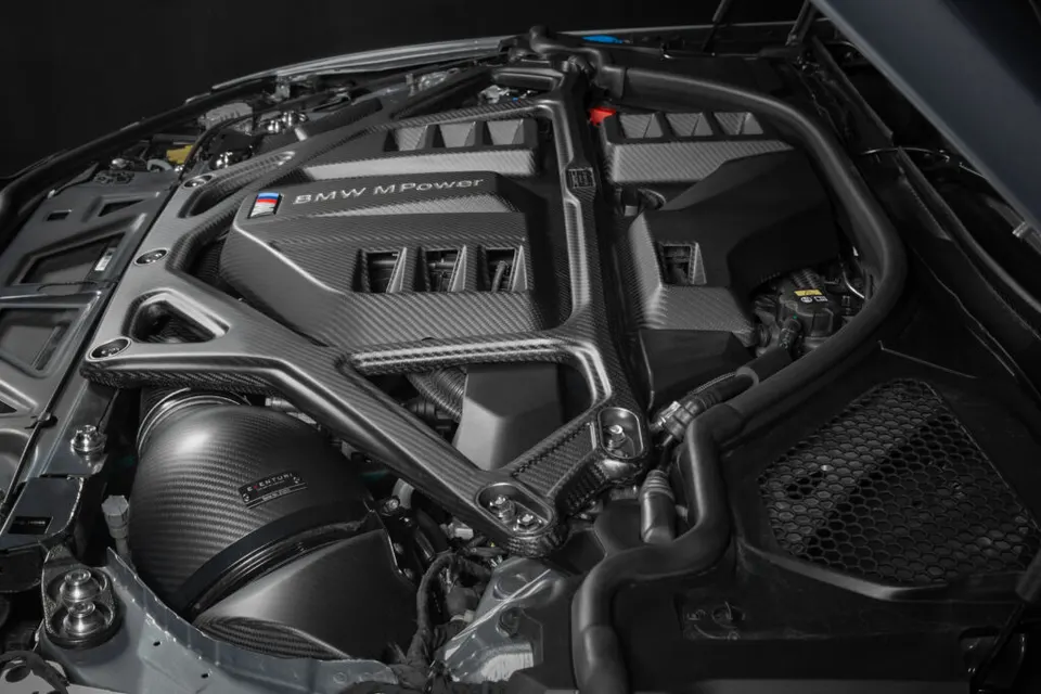 BMW G8X M2/M3/M4 karbon toronymerevítő: Termékrészletek