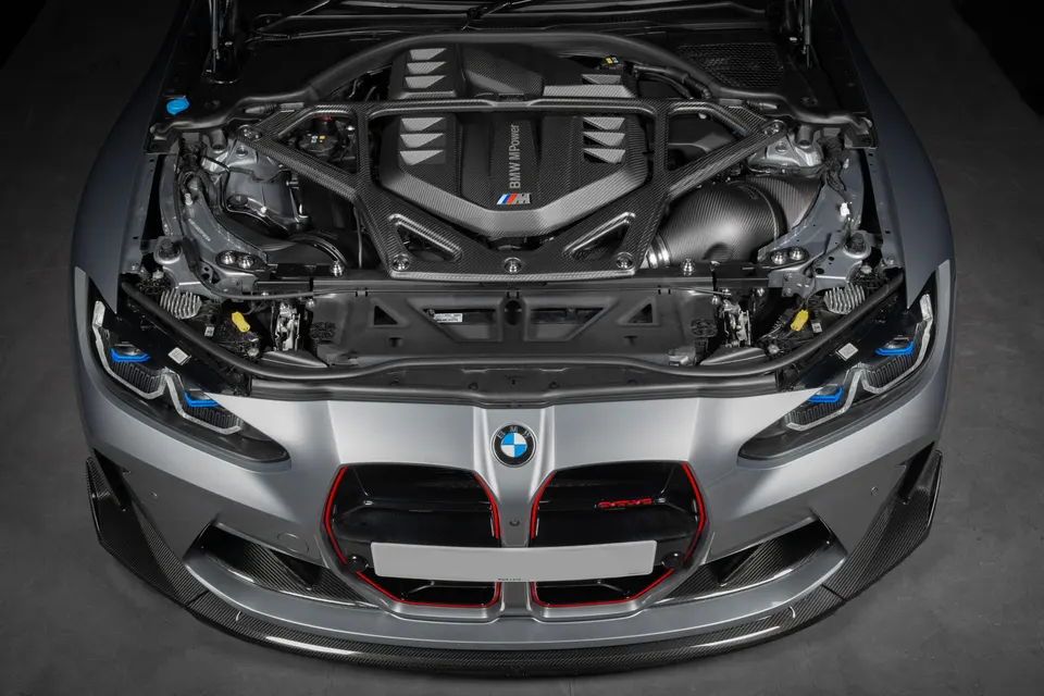 BMW G8X M2 / M3 / M4 karbon toronymerevítő, 21. kép