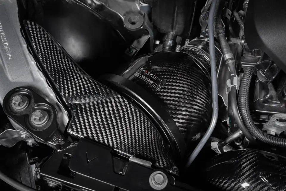 BMW G8X M3/M4 karbon szívórendszer: Termékrészletek