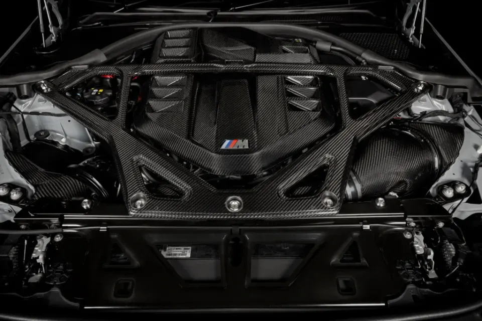 BMW G8X M3/M4 karbon szívórendszer: Termékrészletek