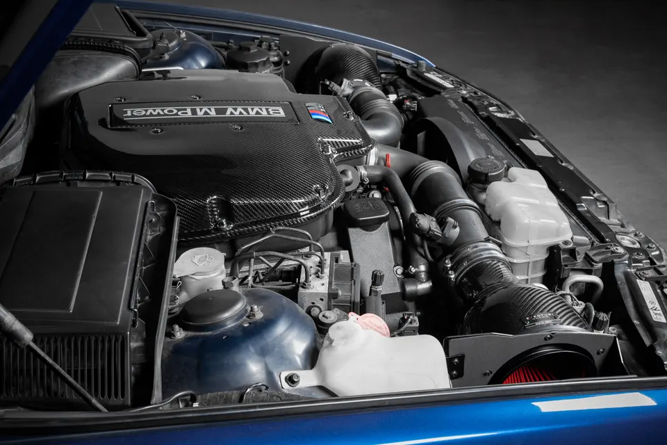 BMW S62 karbon szívócsonk-fedél, 14. kép