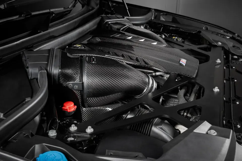 BMW X5M/X6M/XM karbon szívórendszer: Termékrészletek