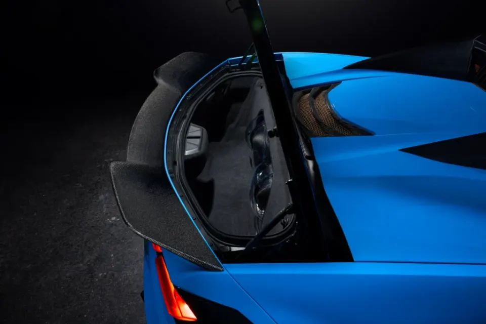 Chevrolet C8 Corvette Stingray karbon szívórendszer: Termékrészletek