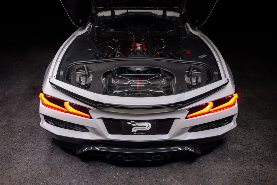 Chevrolet C8 Corvette Z06 karbon szívórendszer, 2. kép