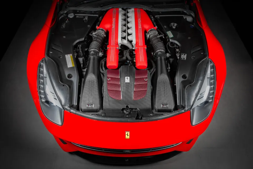 Ferrari F12 Berlinetta karbon szívórendszer: Termékrészletek