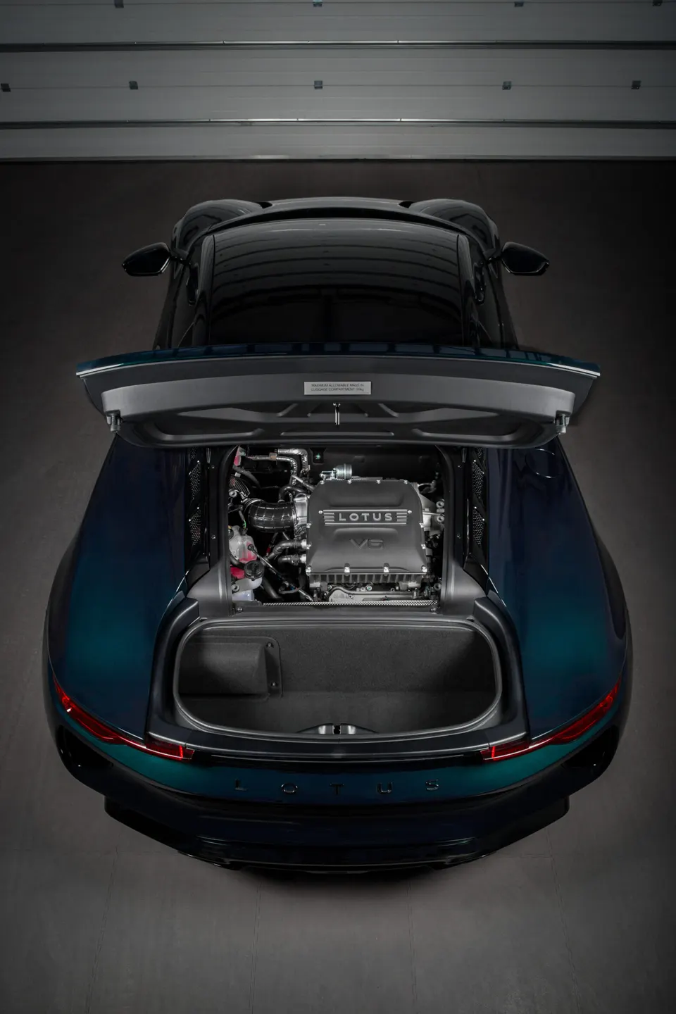 Lotus Emira V6 karbon szívórendszer, 8. kép