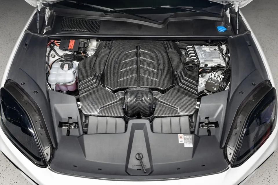 Porsche Cayenne Turbo Facelift szívórendszer: Termékrészletek