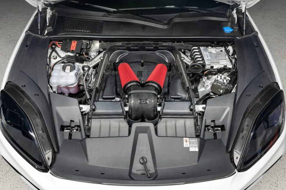 Porsche Cayenne Turbo Facelift szívórendszer: Termékrészletek