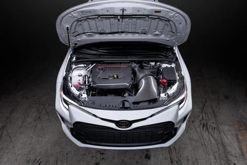 Toyota GR Corolla karbon szívórendszer: Termékrészletek
