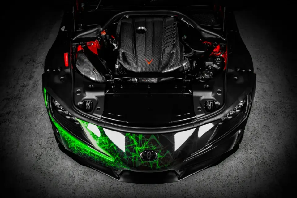 Toyota Supra MK5 karbon motorburkolat: Termékrészletek