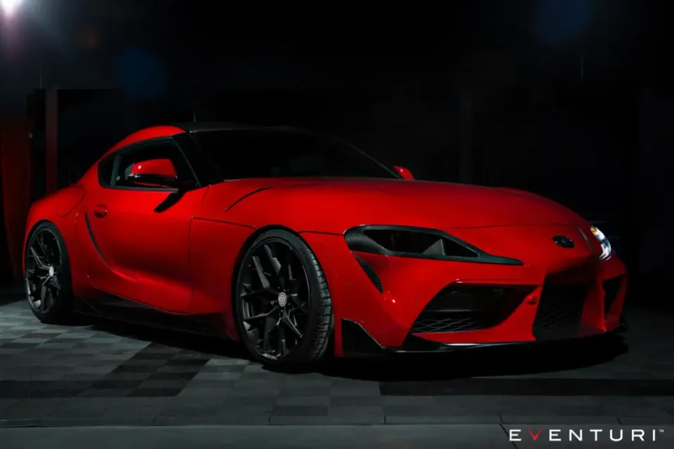 Toyota Supra MK5 karbon fényszórós légbeömlő: Termékrészletek