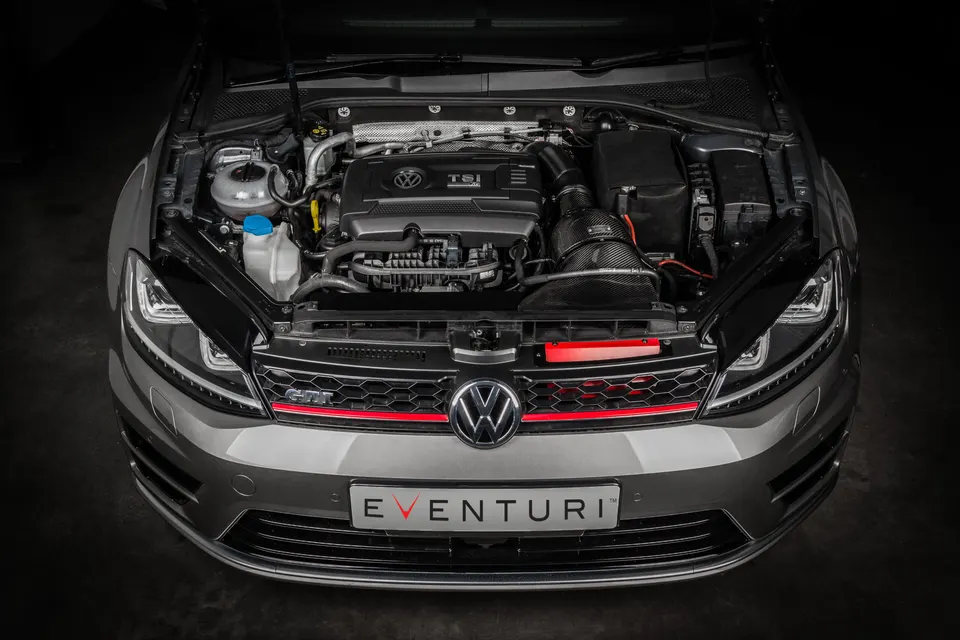 VW Golf MK7 / MK7.5 GTi, R karbon szívórendszer, 7. kép